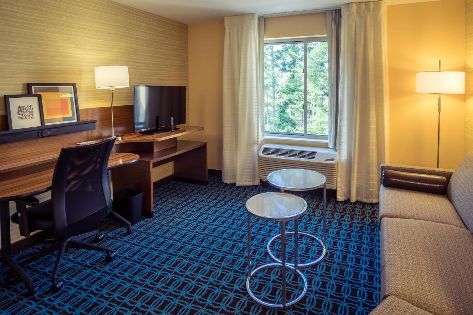 Fairfield Inn & Suites By Marriott Wisconsin Dells Lake Delton Buitenkant foto
